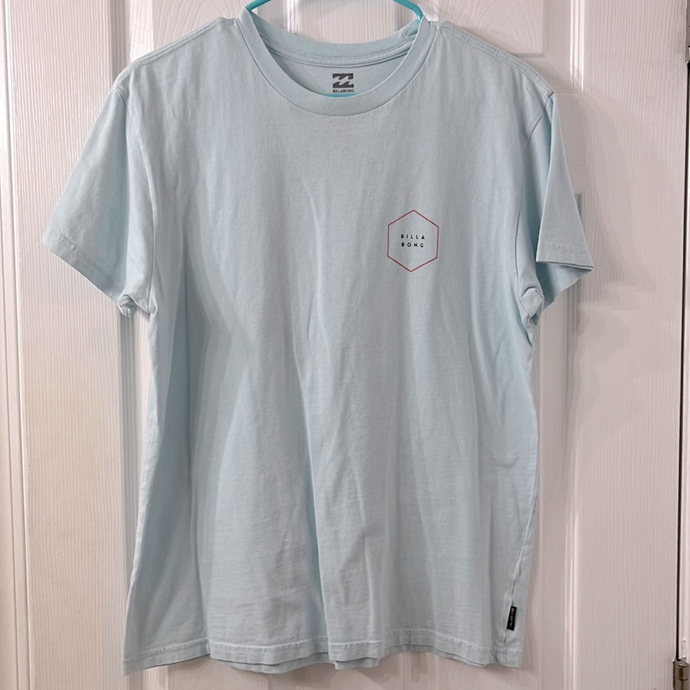 Men’s size Small Billabong Tshirt
